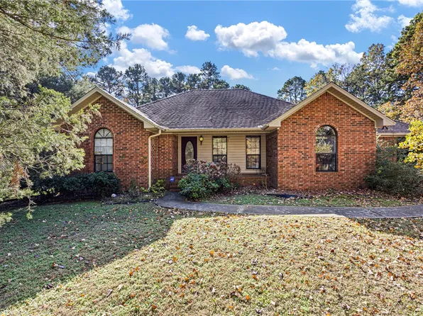 118 Forest Rd, Russellville, AR 72802