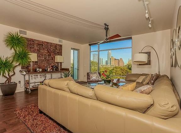 4th image of 210 Lee Barton Dr Unit 607