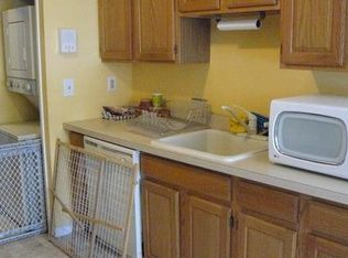 16 Randolph St, Carteret, NJ 07008