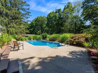 56 Noahs Lane Ext, Norwalk, CT 06851