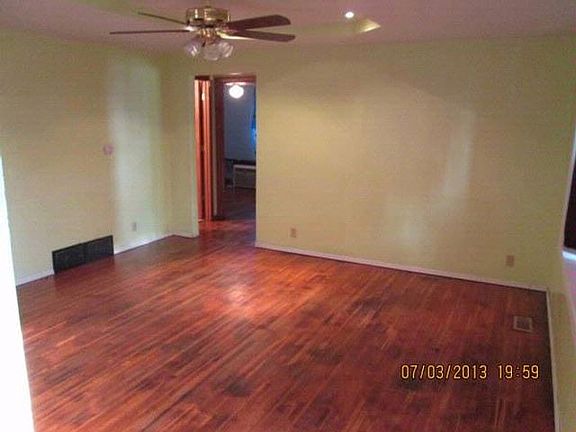 2nd image of 2436 S Saint Clair Ave