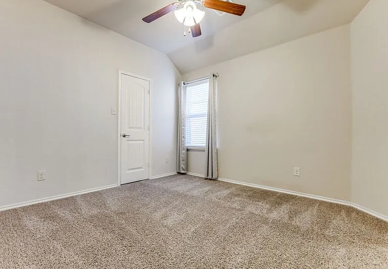 9905 Beaver Dam Ln — Photo 7
