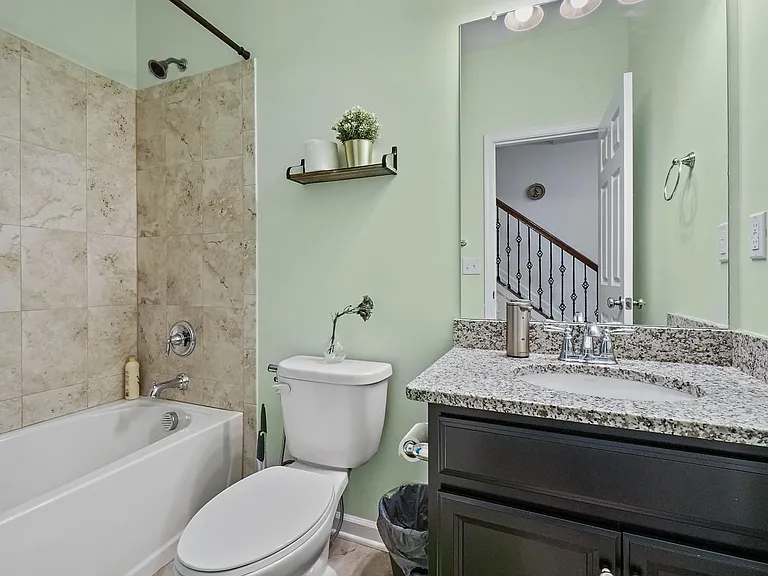 106 Truman Dr — Photo 8