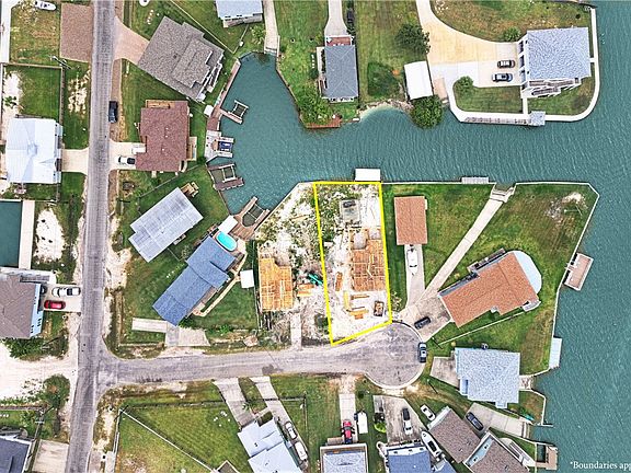 3rd image of 8 Scallop Ln