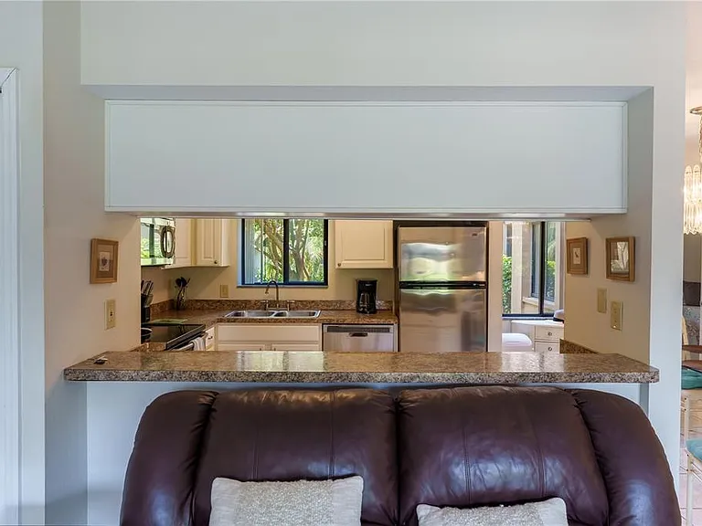 5685 Ashton Lake Dr — Photo 13