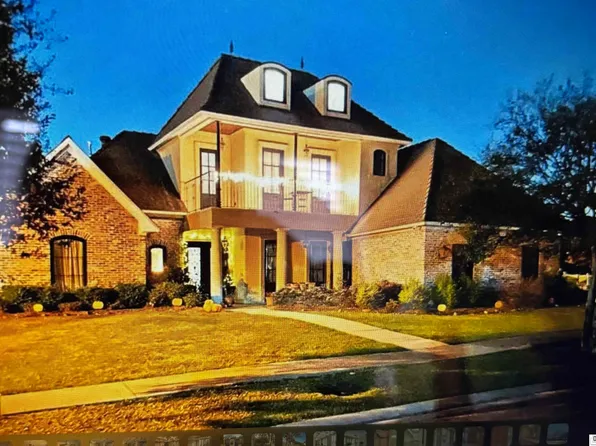 3710 Acadian Trace Dr, Monroe, LA 71201