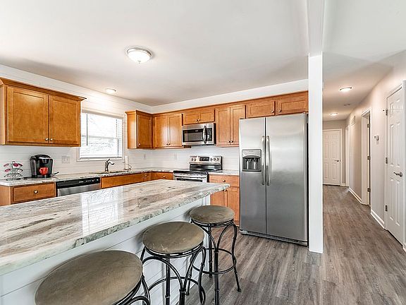 3rd image of 3836 Gladman Way