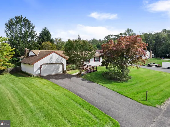 87 Sentry Dr, Bridgeton, NJ 08302