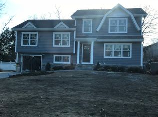 24 Glenfair Rd, Glen Rock, NJ 07452