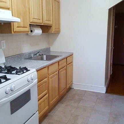 3rd image of 240 Court St APT 11