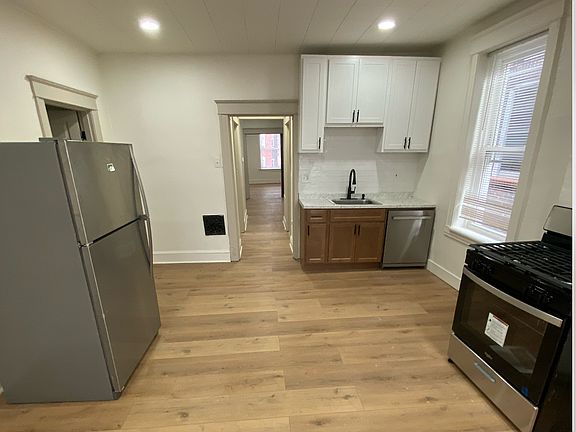 2nd image of 4025 Nebraska Ave #2F
