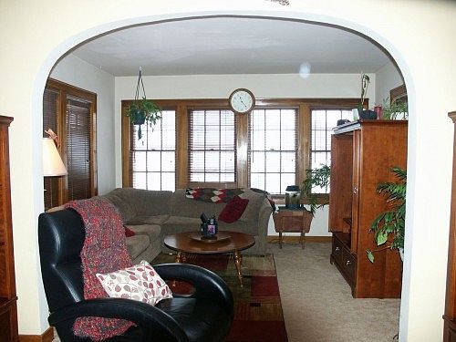 1st image of 1004 Cambridge Dr