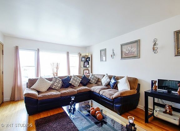 2nd image of 2608 W Estes Ave