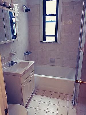 5th image of 33-50 29th St #1R