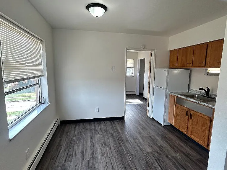 3318 Camvic Ter #10 — Photo 2