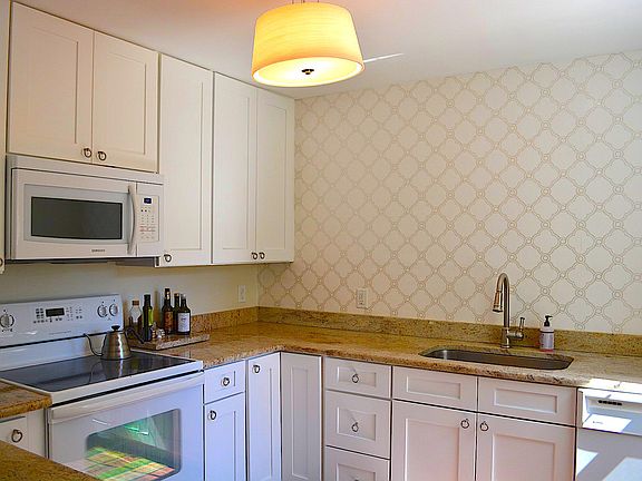 Freshly updated kitchen with dishwasher and lots of space.