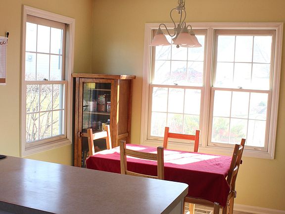 Kitchen Dinette