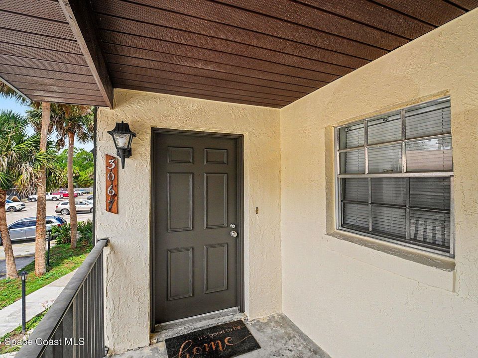 1st image of 3067 Sir Hamilton Cir #6