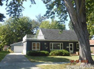 214 Dale St SW, Hutchinson, MN 55350