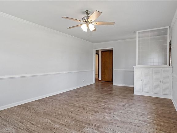 4th image of 7 Briar Dr