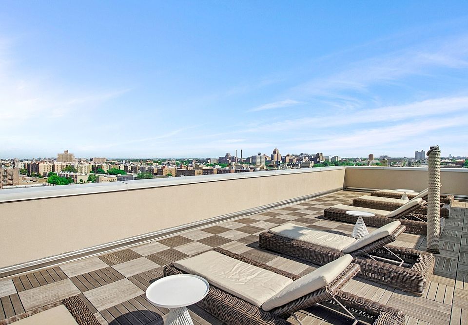1st image of 301 Sullivan Pl APT 7D
