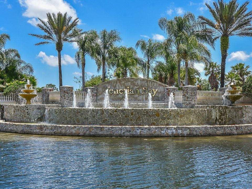 424 Luna Bella Ln APT 318, New Smyrna Beach, FL 32168 MLS 1075494