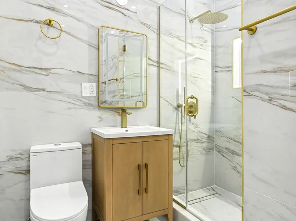 239 Flatbush Avenue image 9 of 12