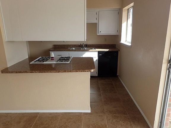 4th image of 5516 Sarah Anne Ave