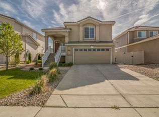 3867 Kenwood Cir, Johnstown, CO 80534