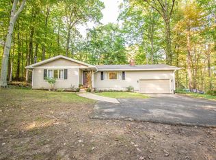 5154 Leffingwell Rd, Canfield, OH 44406