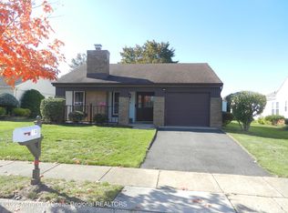 59 Sandhurst St, Manchester, NJ 08759