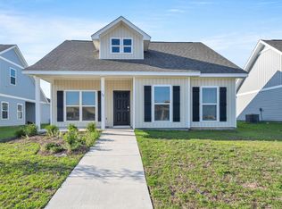 39 Bluebeech St, Freeport, FL 32439