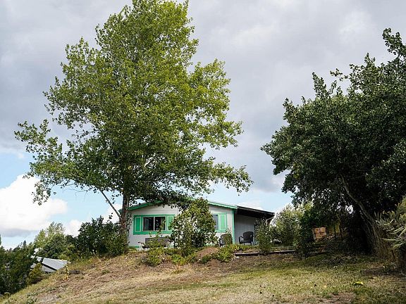 2nd image of 36027 Agency Lake Loop Rd