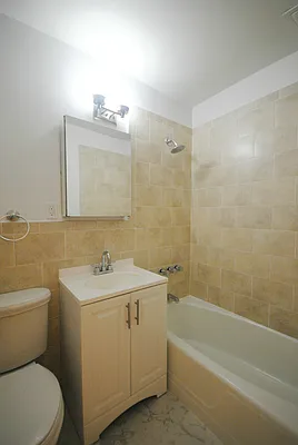 Rented by Bold New York | media 29