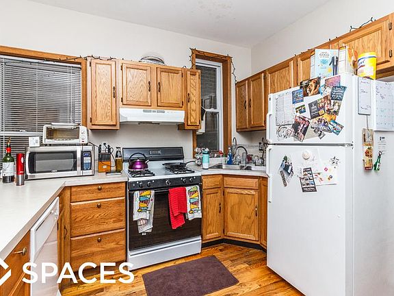2nd image of 2110 N Oakley Ave #Onea