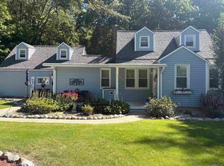 3256 Amelia Ave, Flushing, MI 48433