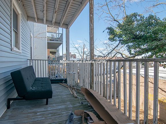 7 Harvard Ter. #2 Boston - Allston Shared Unit Photo 9