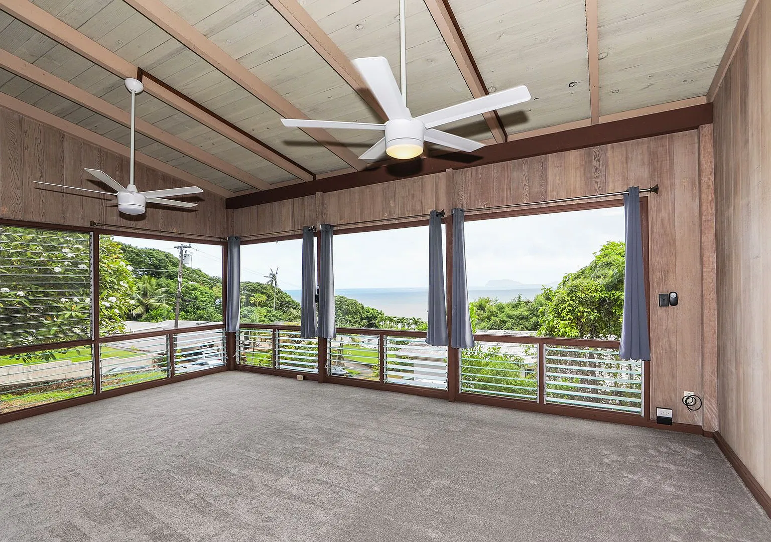 Kane'ohe - Ka'alaea - 3 Bdrm/2 Bath/Carport - $3,500 — Photo 4
