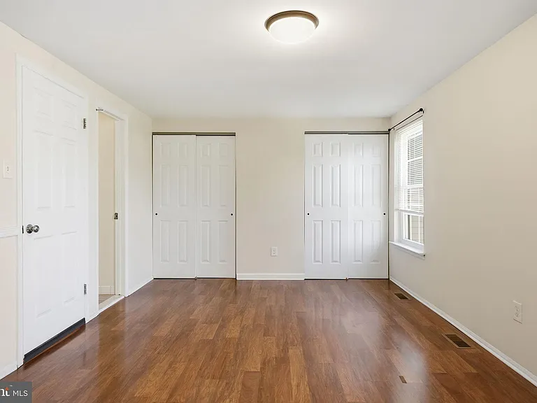 204 Livingston Ct — Photo 20