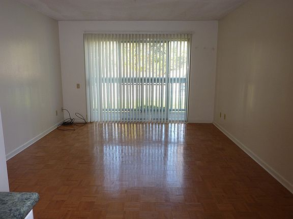 4th image of 10354 Caminito Banyon
