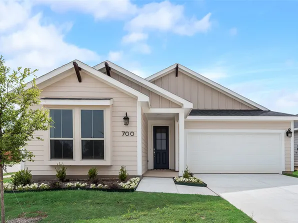 700 Marcus Ln, Crowley, TX 76036