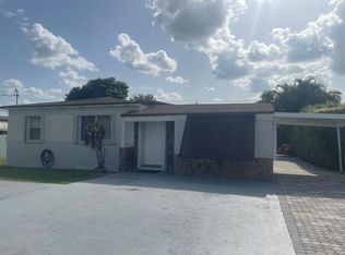 900 SW 74th Ct, Miami, FL 33144