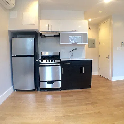 Rented by Simply Brooklyn Realty Inc | media 6