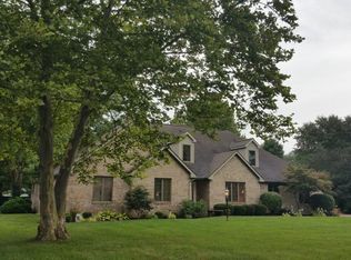 57 Mayflower Dr, Terre Haute, IN 47803