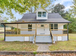 132 Church St, Charleston, TN 37310