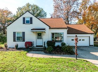 882 Millridge Rd, Highland Heights, OH 44143