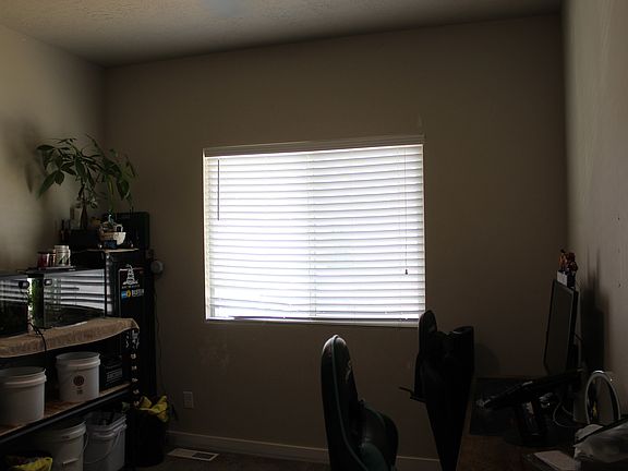 5th image of 3781 E Pawnee Rd