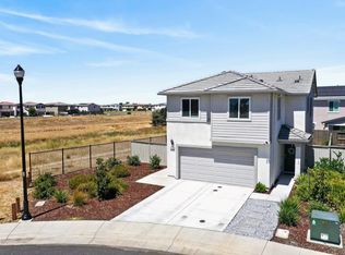 2193 Shady Tree Cir, Roseville, CA 95747
