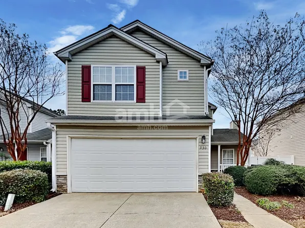 930 W Oaks Dr, Woodstock, GA 30188