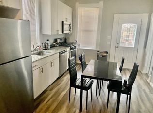 920 W 35th Pl, Chicago, IL 60609